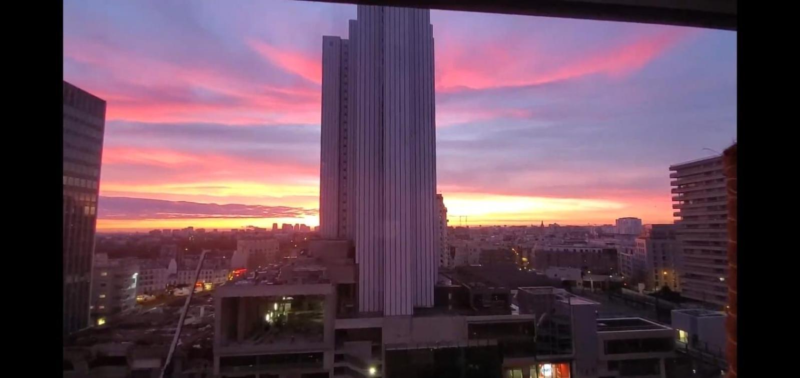 2 Private Bedrooms, Montparnasse Station Paris Exterior foto
